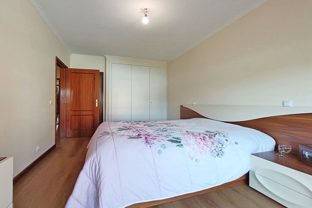 Apartamento T3 Paços de Brandão