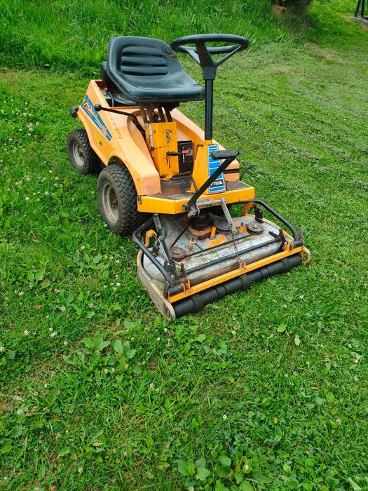 Traktorek  kosiarka Stiga willa  12 HP