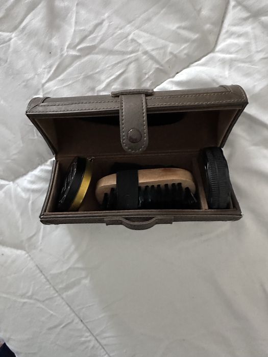 Conjuno Limpeza para Sapatos