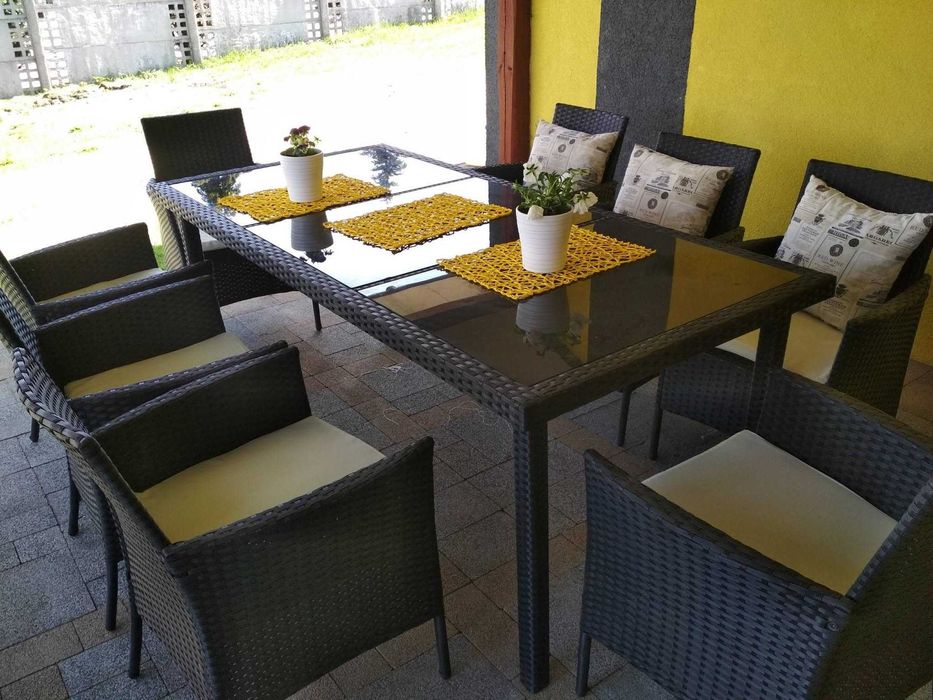 zestaw obiadowy technorattan stół + 8 krzeseł