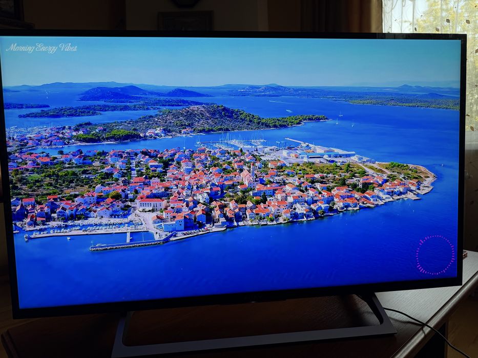 Телевизор SONY , диагональ 43