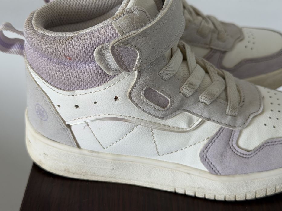 Buty dla dziewczynki 31