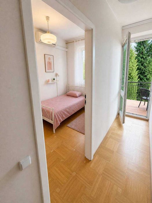 250 злотых неделя проживания- VIP Хостел Hostel Warszawa Mokotów