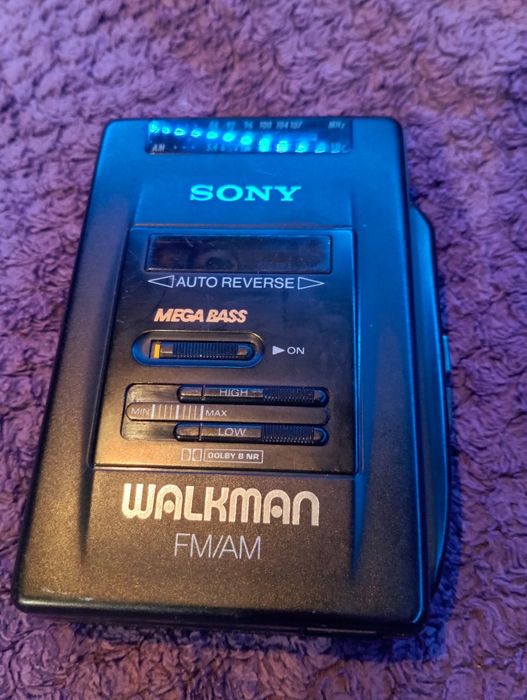 Walkman w IDEALNYM stanie !!!