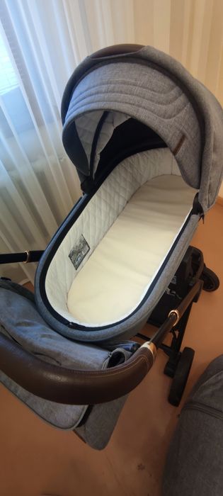 Коляска Carello Epica 2 в 1