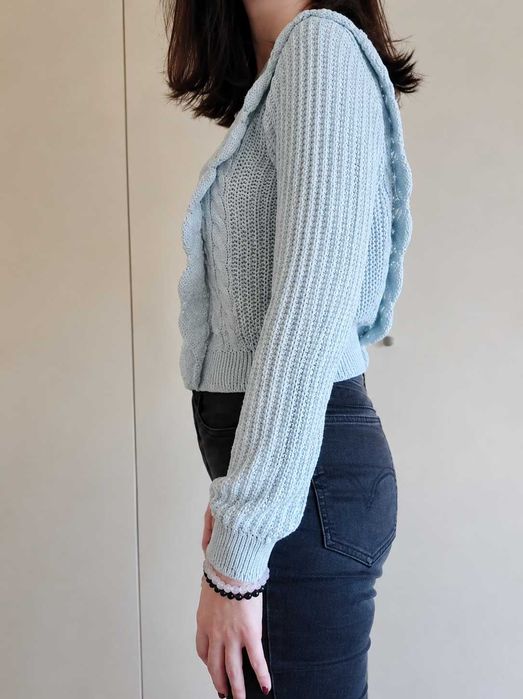 Camisola de Malha Azul Bebé com Entrançados e Folhos - ZARA