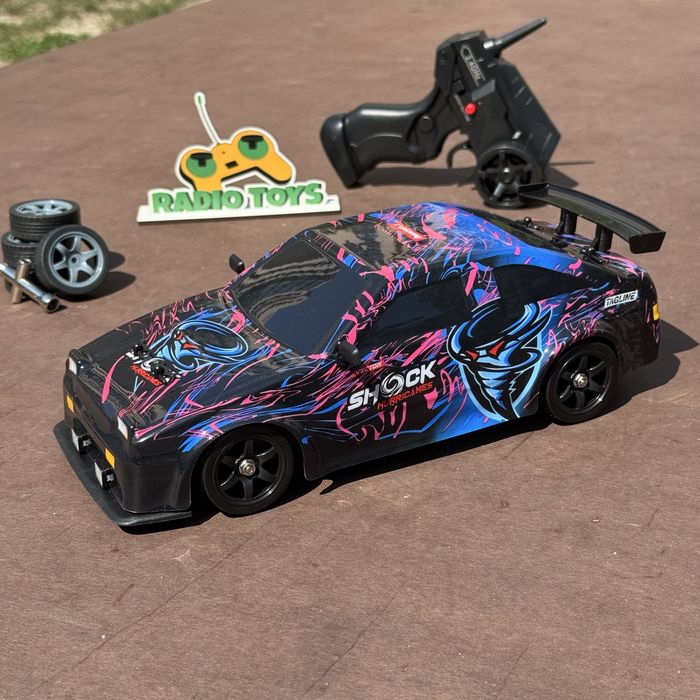Машинка для дрифту на пульті з димом Toyota Trueno AE86 SHOCK-W 4WD