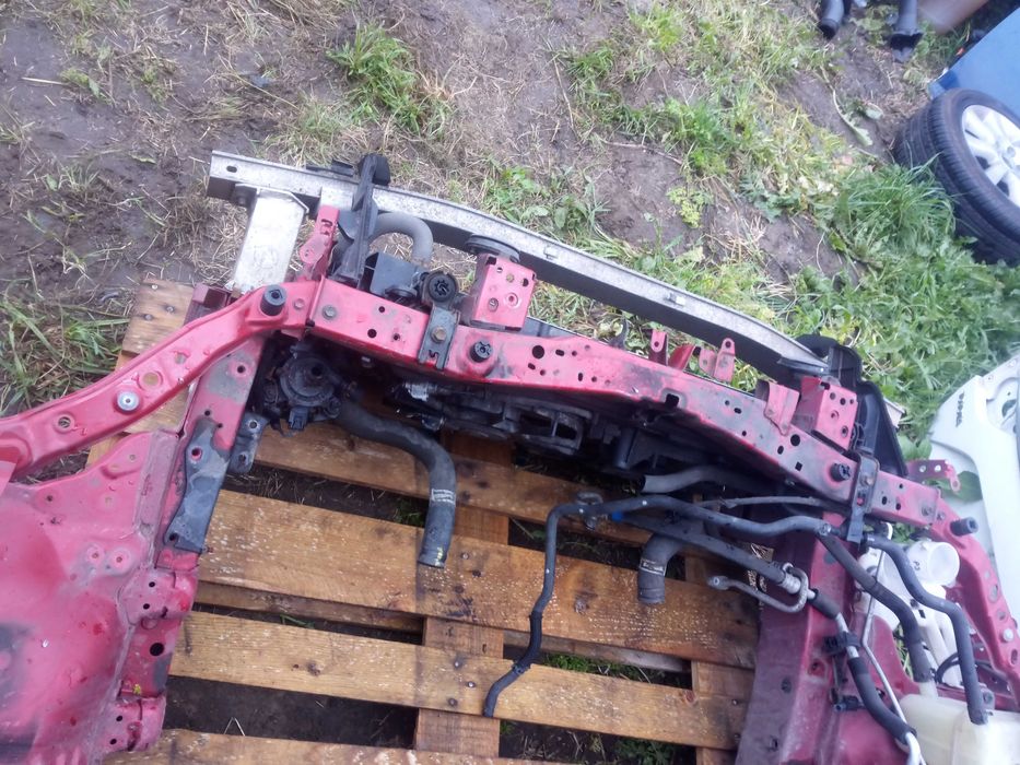 TOYOTA PRIUS III 09-15 przód chłodnice belka pas podłużnice komplet