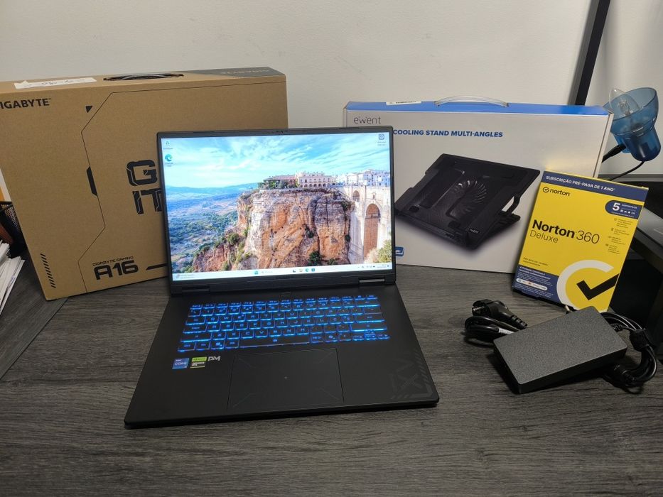 Gigabyte 5050RTX 16 Ram 1TB C/ Garantia 3x Sem Juros