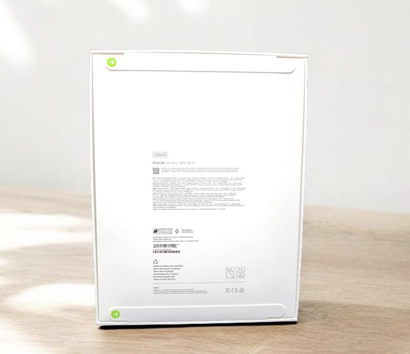 NA LEWARA tablet APPLE iPad Air 13" 256 GB Wi-Fi  nowy