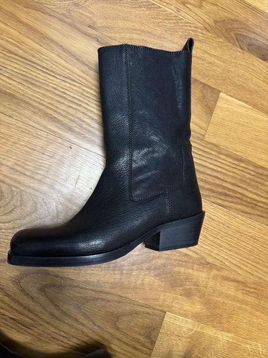 Bimba y Lola шкіряні козаки 38 р.