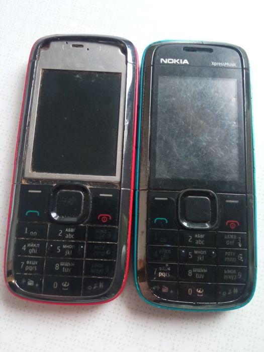 Мобільний телефон Nokia 513c-2