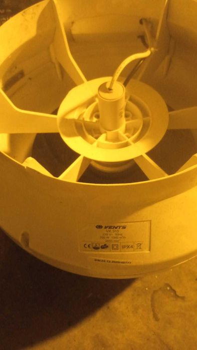 Material p crescimento plantas,luzes,filtr,motores optim estado/preço.