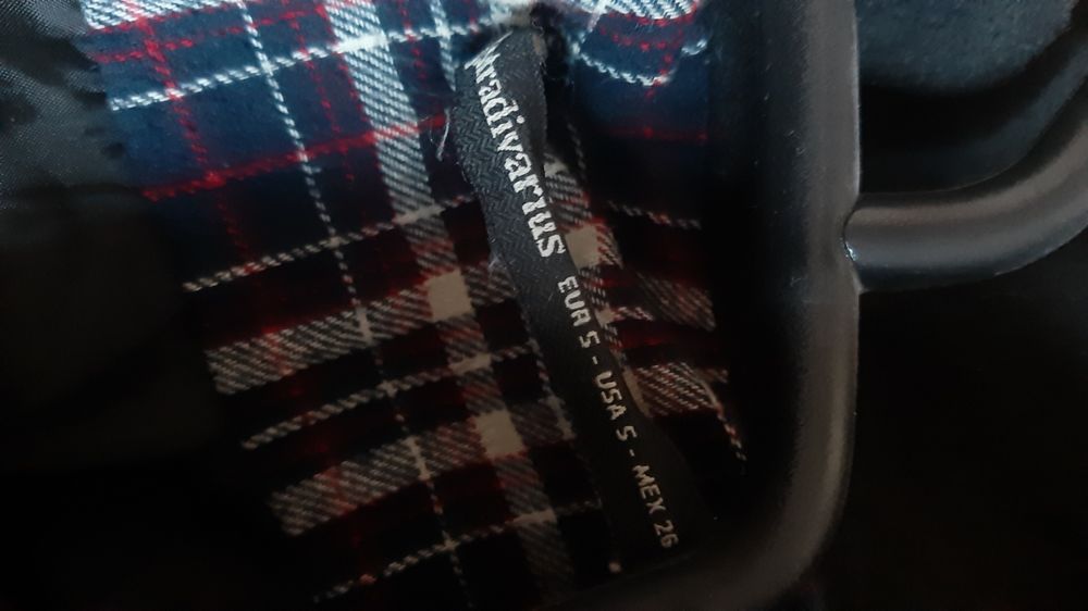 Kurtka roz s Stradivarius