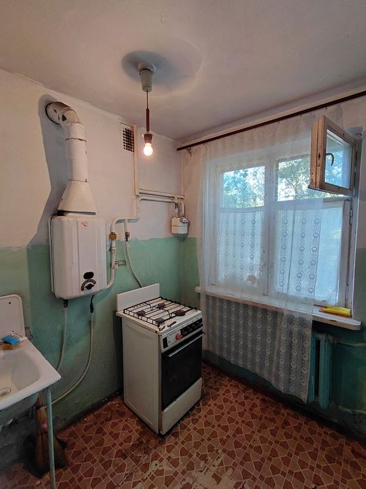 Продаж 2х кімнатної квартири Лески