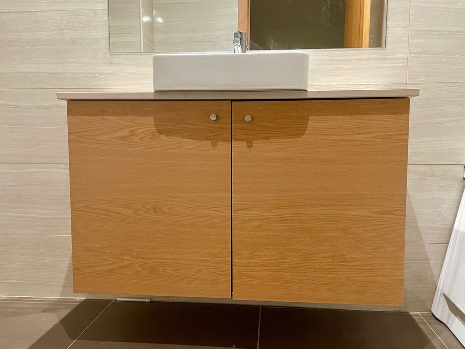 Movel WC suspenso + lavatório + torneira