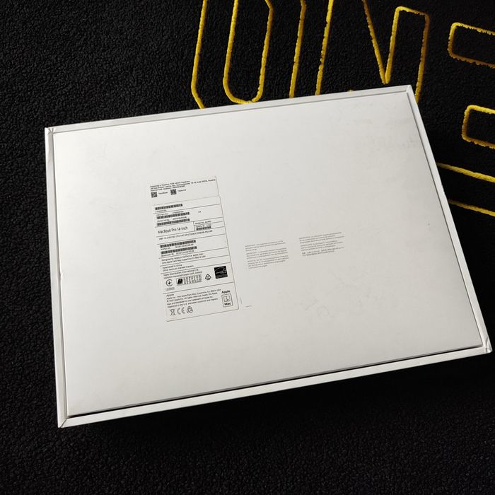 Apple MacBook Pro 14" (2021 та 2024)