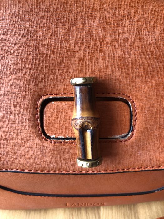 Carteira LANIDOR alça e fecho BAMBOO