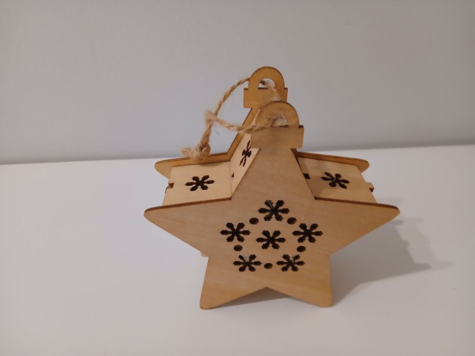 Estrela decorativa com luz