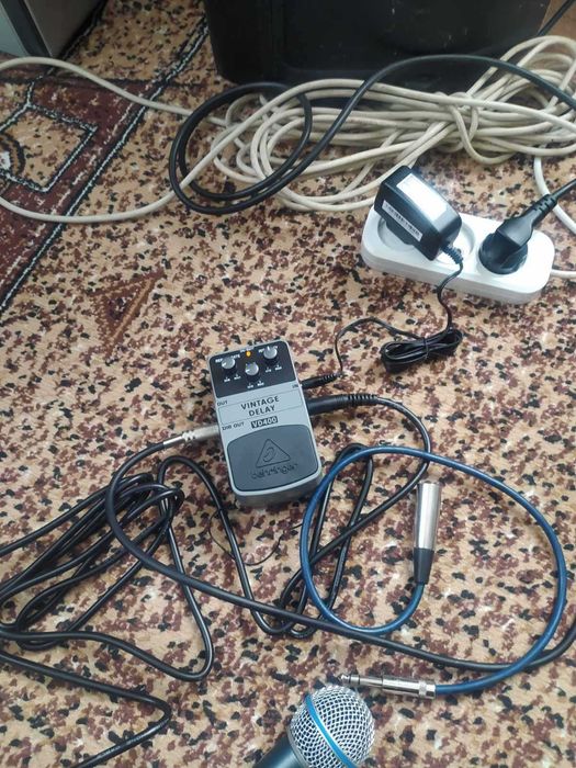 Продам педаль Behringer VD400