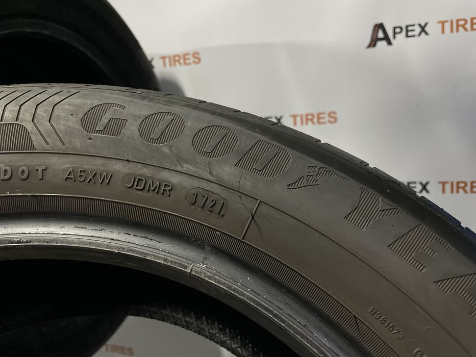 Продам комплект літніх шин Goodyear 205/60 R16