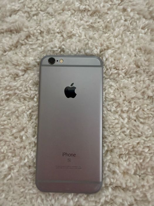 Смартфон APPLE iPhone 6s