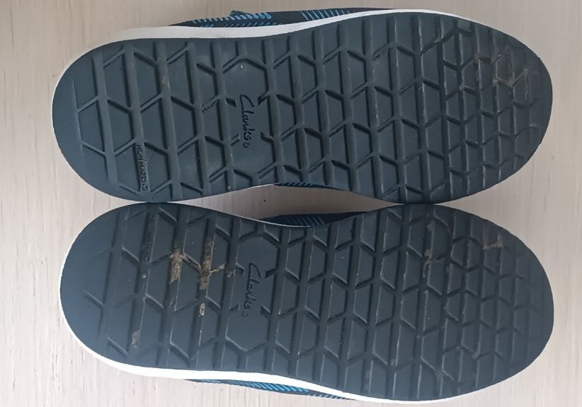 Кросівки clarks 28 розмір.