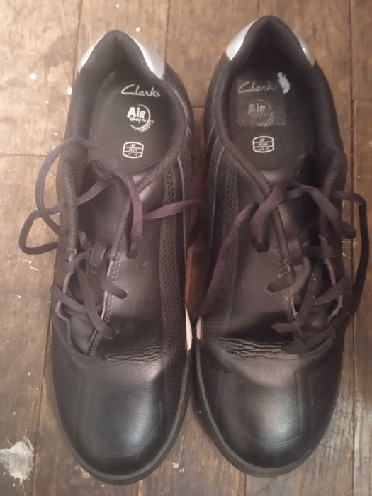 Продам кросівки оригінал