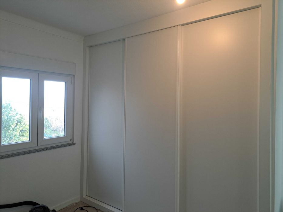 Apartamento T3 com Garagem e Quintal