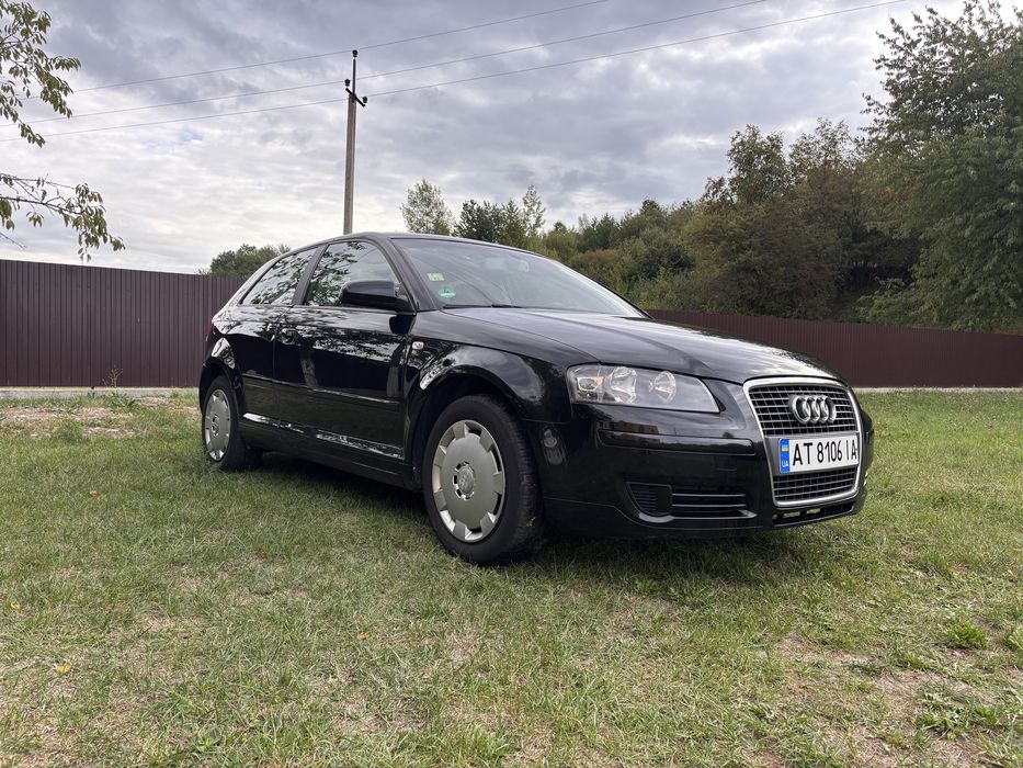 Audi A3 1,6 MPi бензин