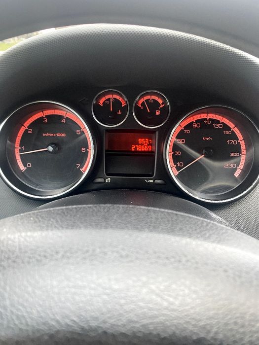 Продам Peugeot 308