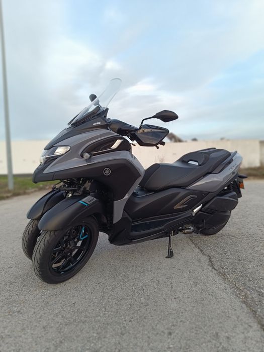 Yamaha tricity 300