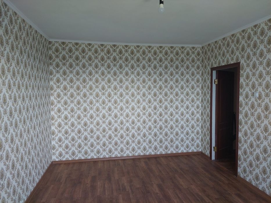 Продам 2х комнатную кв-ру  Киев ул. Радужная 17