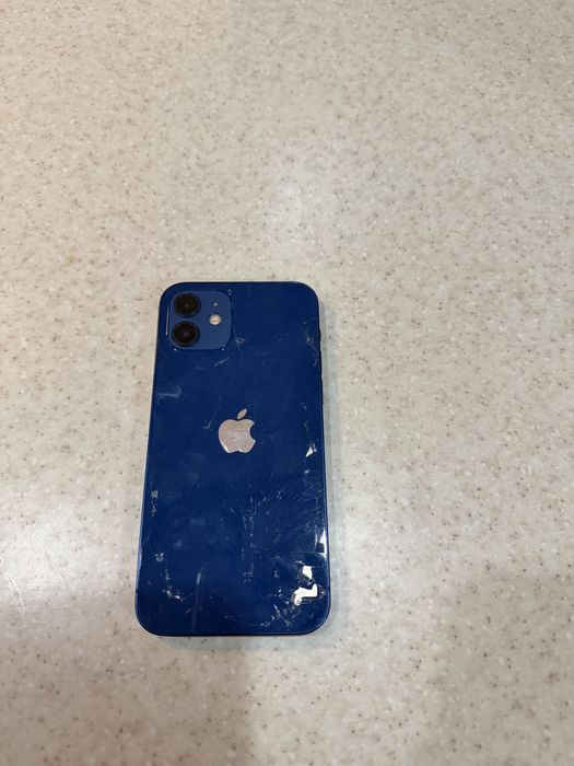 Продам Iphone 12 64gb