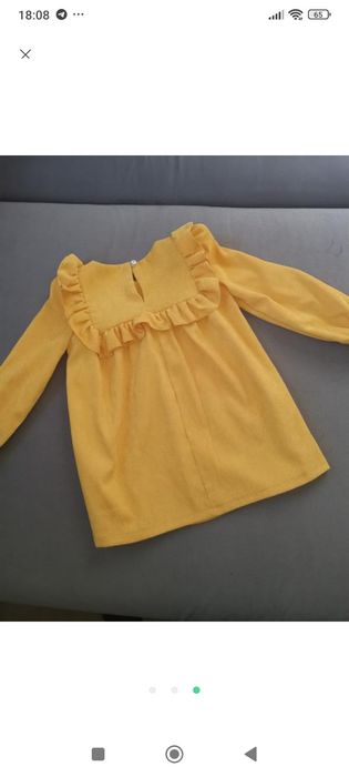 Дуже гарна сукня на дівчинку