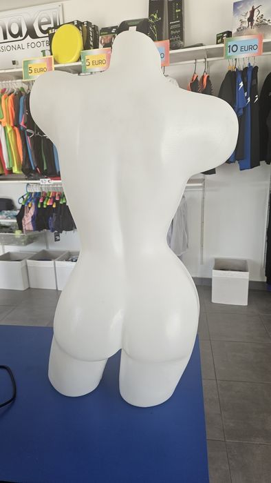 Manequin com altura 67 cm