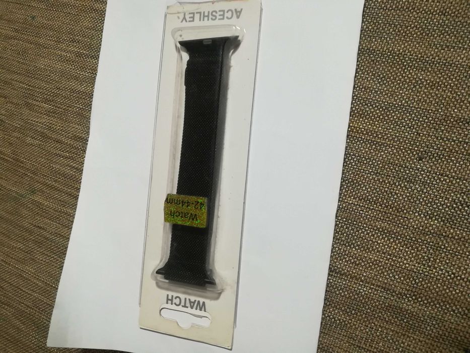 Продаю Ремешок -браслет " Миланская Петля Apple Watch " (42-44)мм