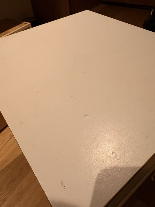 Mesa de cabeceira IKEA