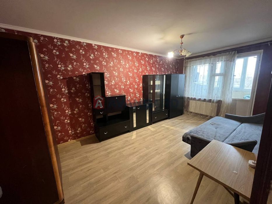 Оренда однокімнатної на Митниці