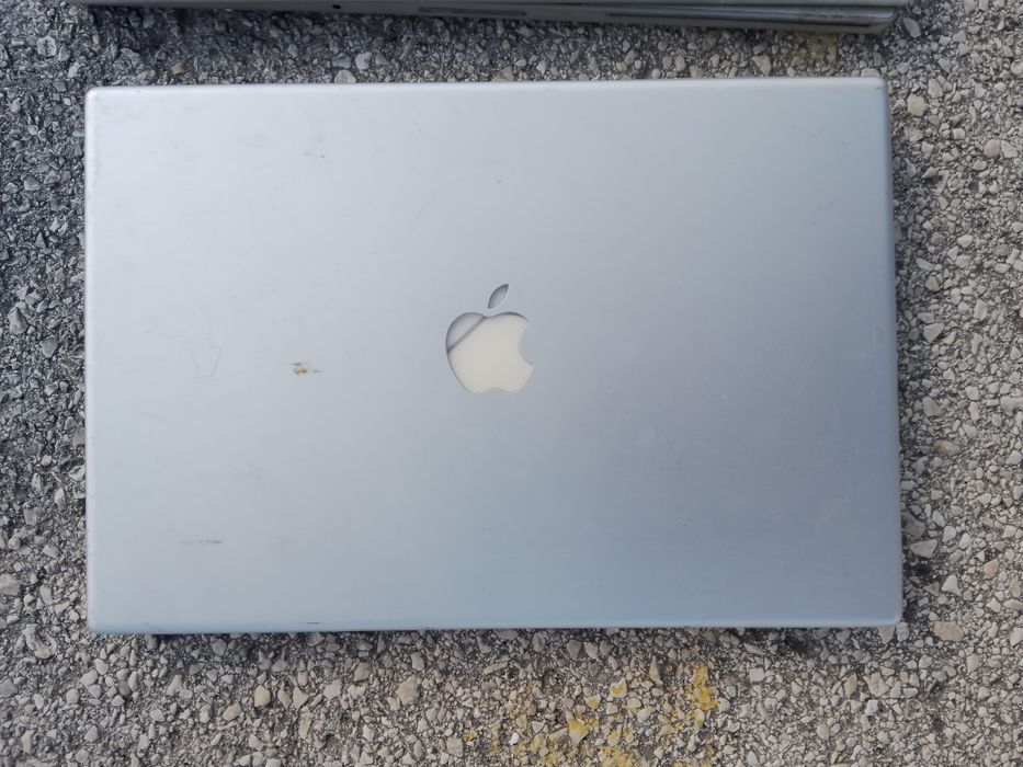 Laptop tablet Apple Macintosh każda inna firma wyprzedaż różny stan
