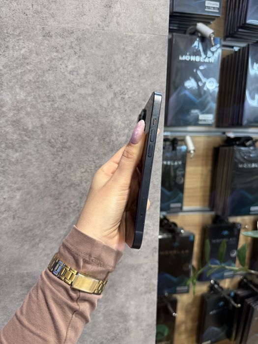 Used iPhone 13 128gb Midnight MDM