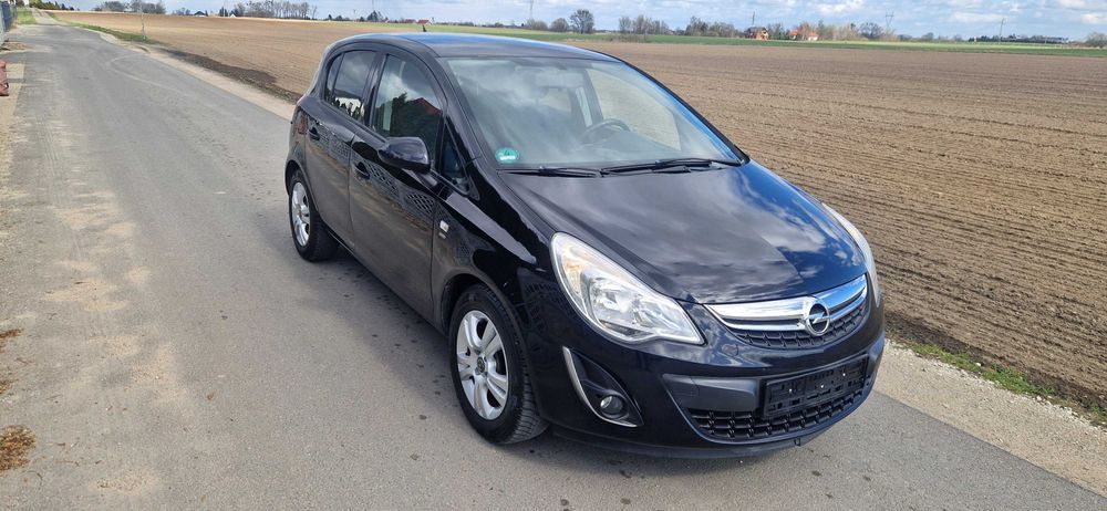 Opel Corsa 1.4 benzyna 2012 Lift Z Niemiec