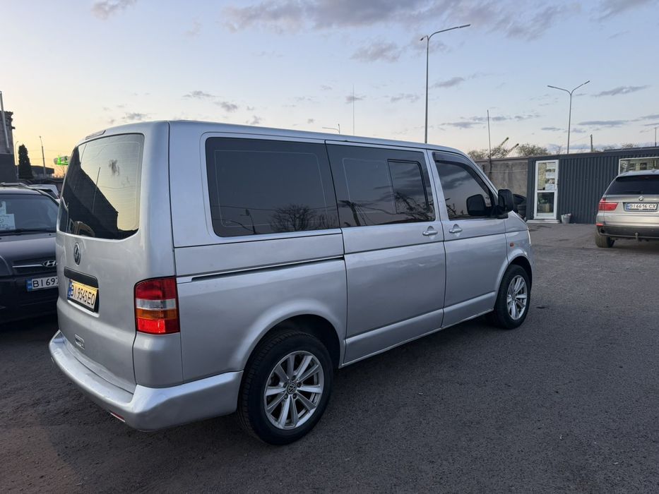 Volkswagen Transporter T5 1.9 Пасажир