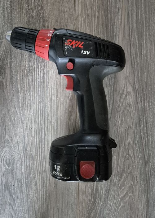 Wkrętarka akumulatorowa Skil 12v