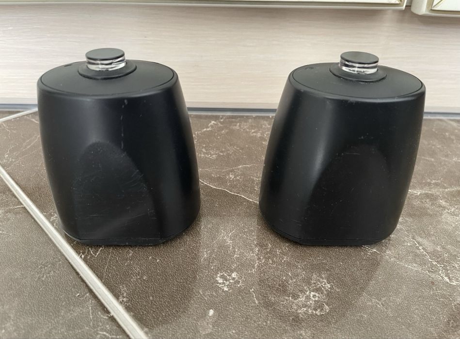 Маяк, віртуальна стіна  для IRobot Roomba