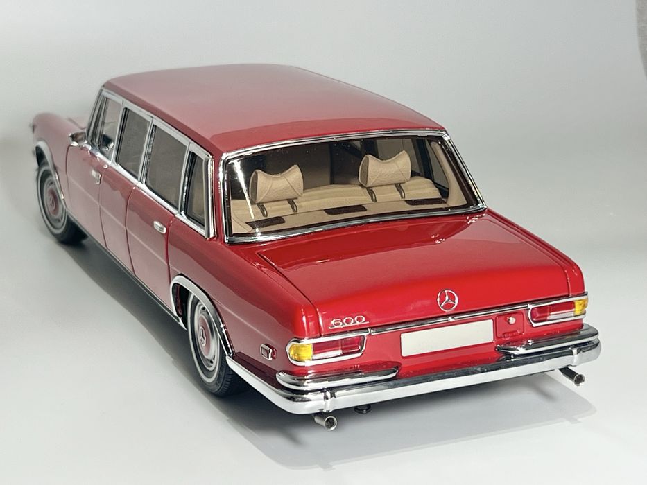 Mercedes Pullman W100 CMC 1/18