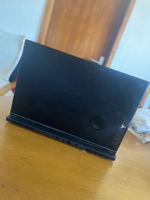 Lenovo legion Y540-17IRH RTX2060