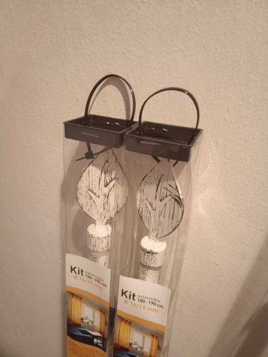 Varões extensíveis NOVOS/embalados