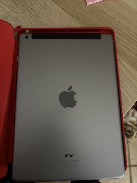 Ipad air esta como novo