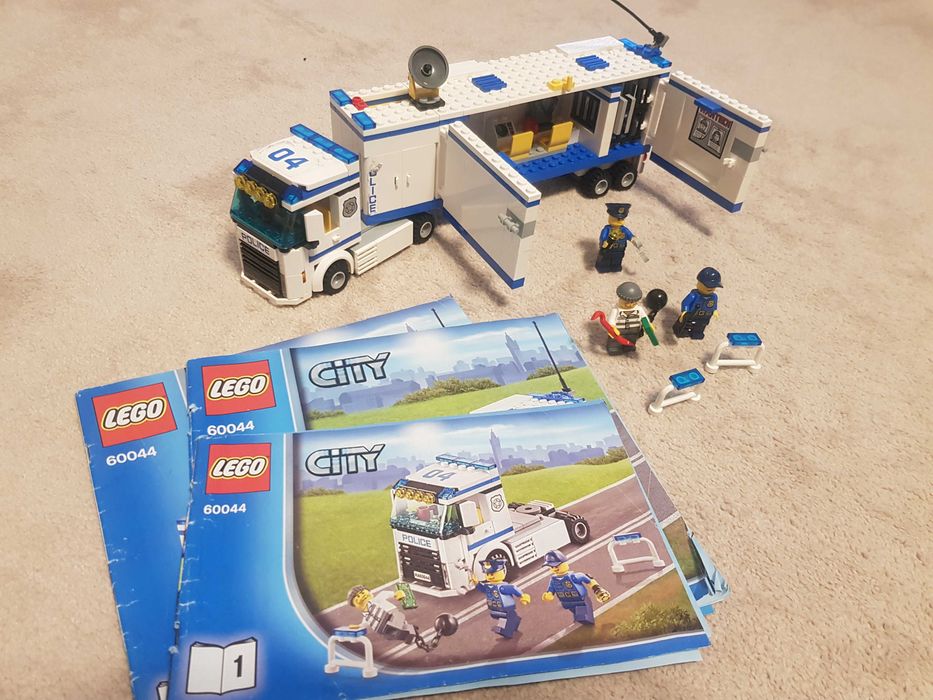 Lego 60044, Mobilna jednostka policji